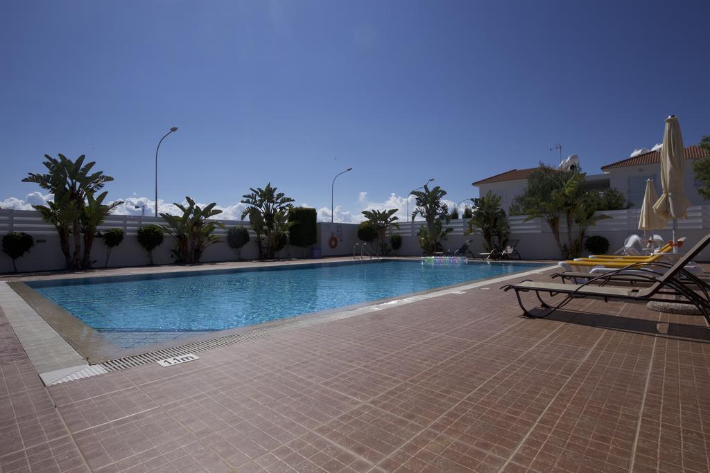 Sunny Cyprus Paralimni Exterior foto